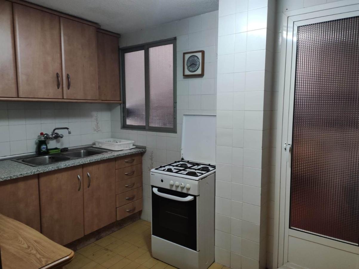 10-46-1- Комната В Квартире Для 4 Человек В Аликанте Alicante Exteriér fotografie